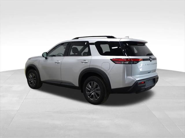 2024 Nissan Pathfinder SV 4WD