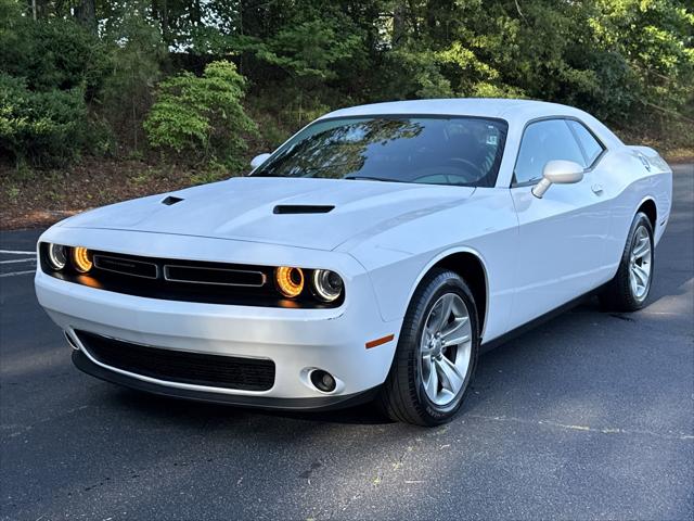 2021 Dodge Challenger SXT