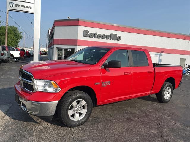 2019 RAM 1500 Classic SLT Crew Cab 4x4 64 Box