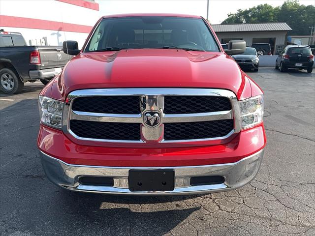 2019 RAM 1500 Classic SLT Crew Cab 4x4 64 Box