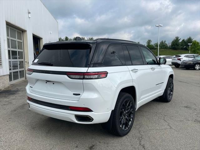 2025 Jeep Grand Cherokee GRAND CHEROKEE SUMMIT 4X4