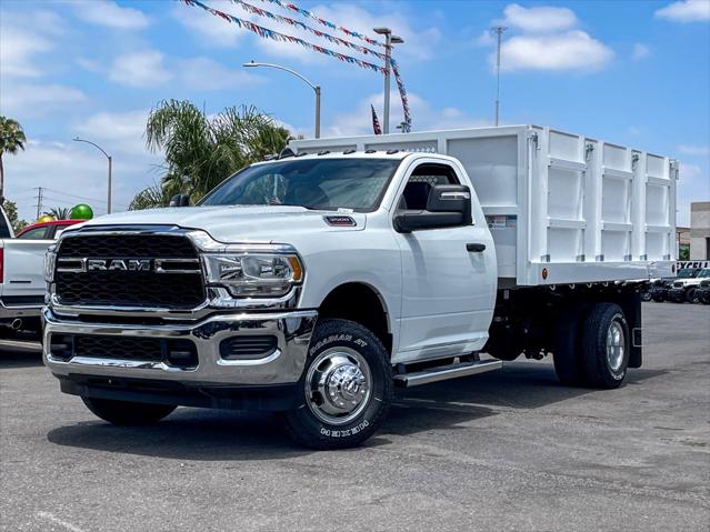 2024 RAM Ram 3500 Chassis Cab RAM 3500 TRADESMAN CHASSIS REGULAR CAB 4X4 84 CA 2024 RAM Ram 3500 Chassis Cab RAM 3500 TRADESMAN CHASSIS REGULAR CAB 4X4 84 CA