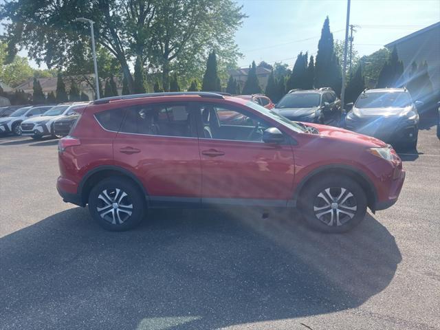2017 Toyota RAV4 LE