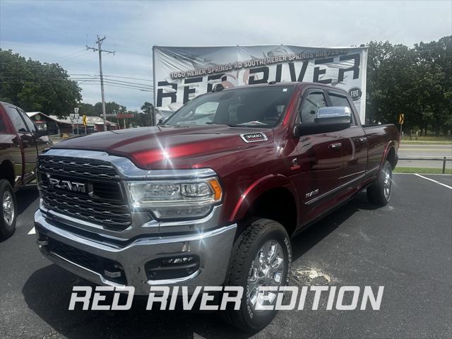 2022 RAM 3500 Limited Crew Cab 4x4 8 Box