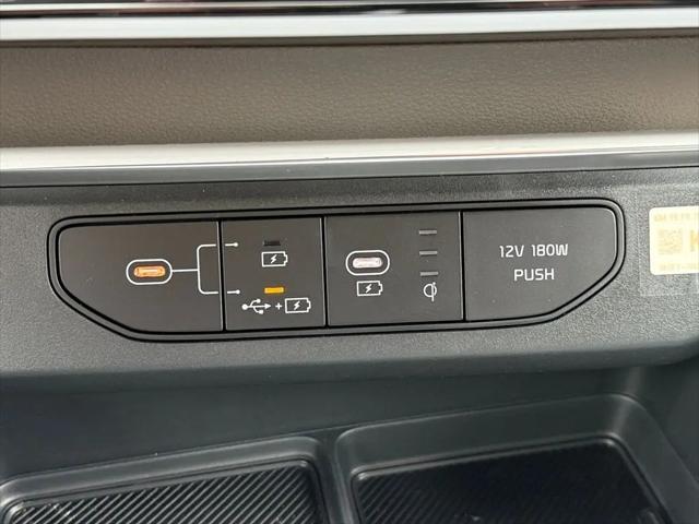 2026 Kia Carnival MPV SX