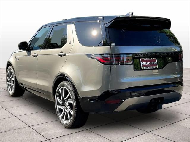 2025 Land Rover Discovery P360 Dynamic SE