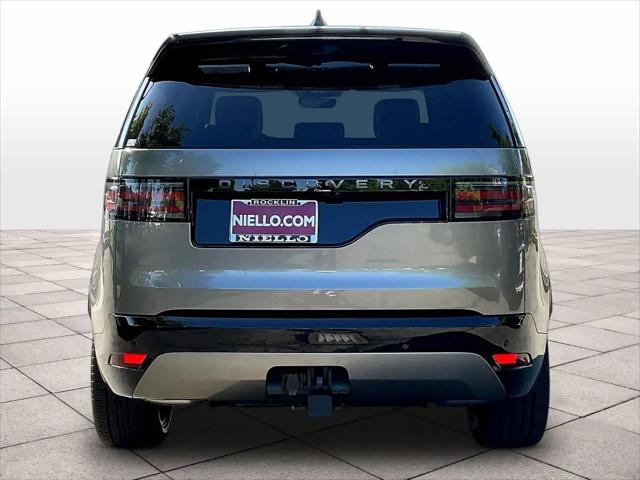2025 Land Rover Discovery P360 Dynamic SE