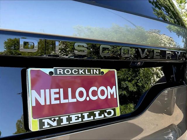 2025 Land Rover Discovery P360 Dynamic SE