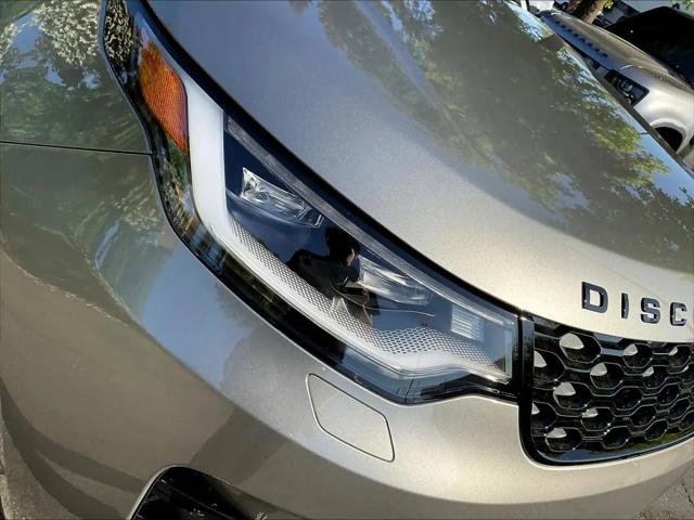 2025 Land Rover Discovery P360 Dynamic SE