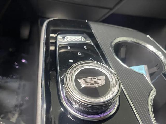2025 Cadillac iQ Sport w/1SJ