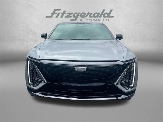 2025 Cadillac iQ Sport w/1SJ