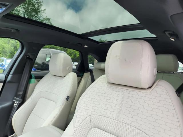 2026 Jaguar F-PACE R-Dynamic S P250 AWD Automatic