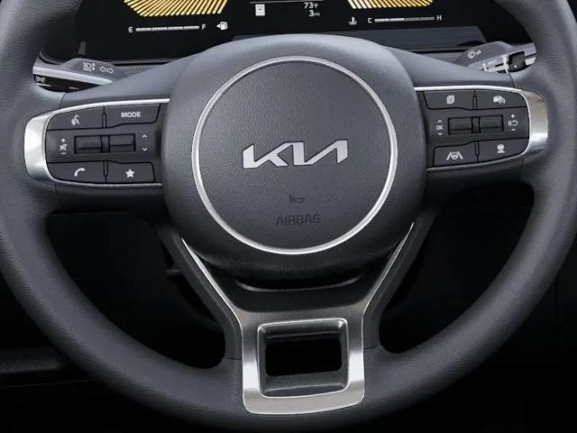 2025 Kia K5 LXS