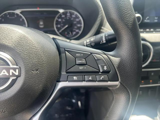 2024 Nissan Sentra SV Xtronic CVT