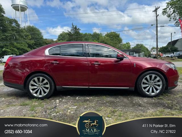 2014 Lincoln MKS Base