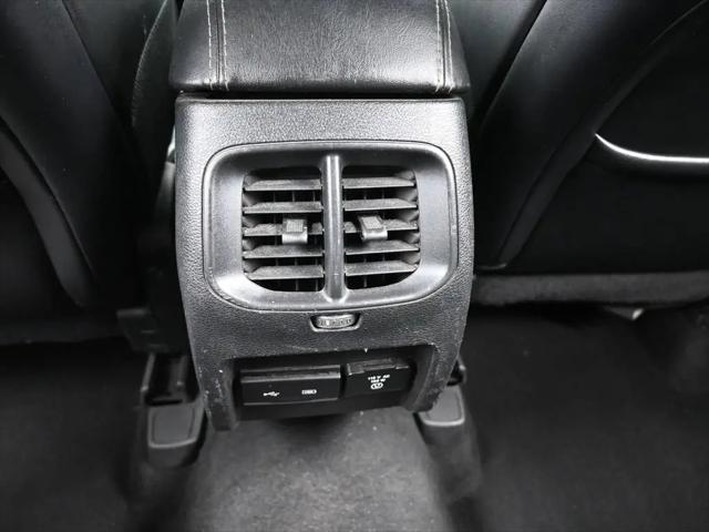2019 Jeep Cherokee Limited FWD