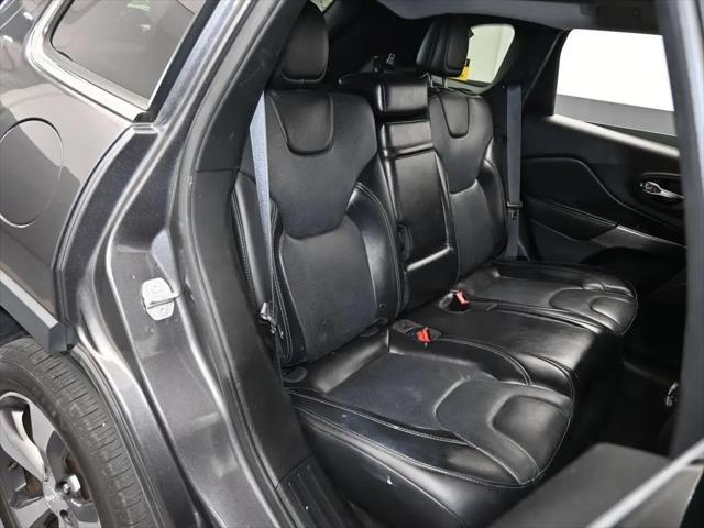 2019 Jeep Cherokee Limited FWD