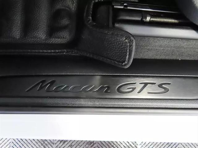 2021 Porsche Macan GTS