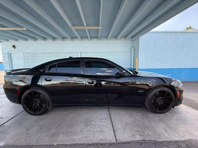 2017 Dodge Charger R/T RWD