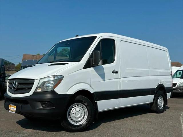 2014 Mercedes-Benz Sprinter 2500 Normal Roof for sale in Levittown, PA