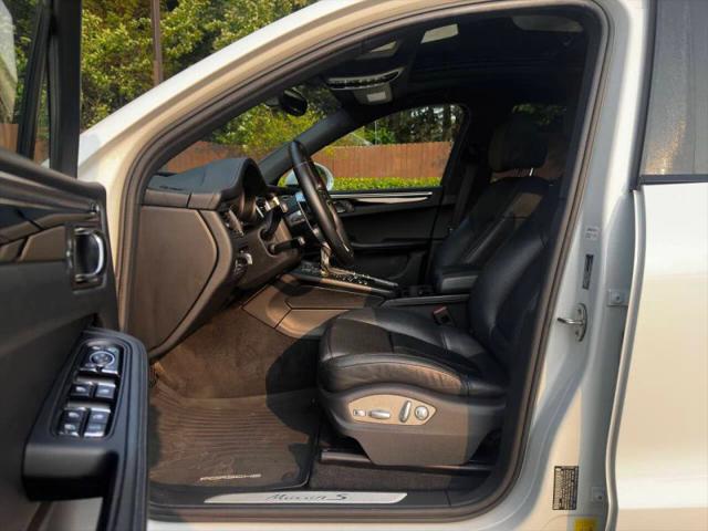 2016 Porsche Macan S