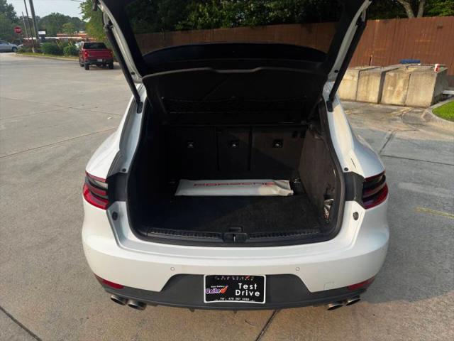 2016 Porsche Macan S