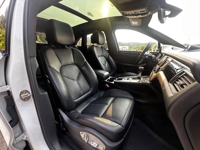 2016 Porsche Macan S