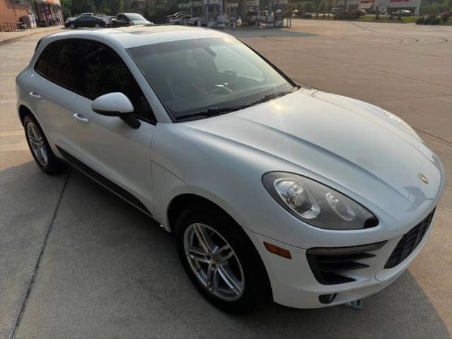 2016 Porsche Macan S