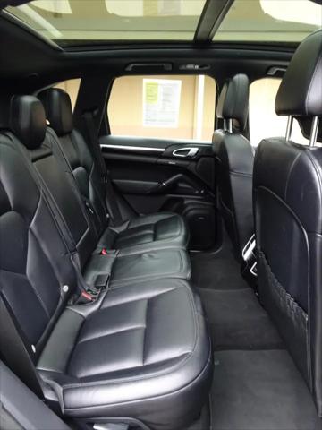 2016 Porsche Cayenne AWD 4dr