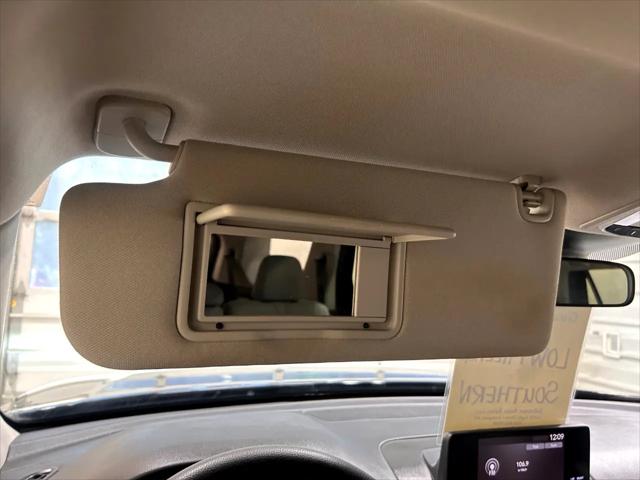 2023 Honda Pilot 2WD LX