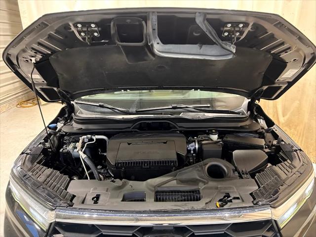2023 Honda Pilot 2WD LX
