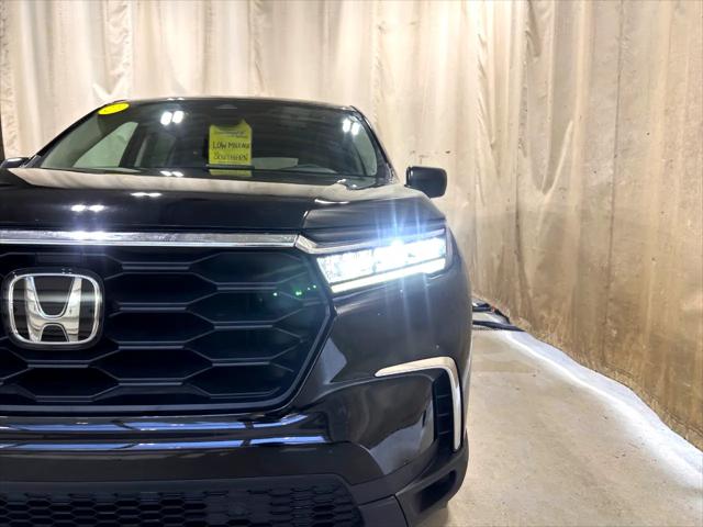 2023 Honda Pilot 2WD LX