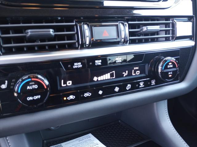 2025 Nissan Pathfinder SV 4WD