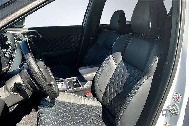 2023 Mitsubishi Outlander PHEV SEL S-AWC
