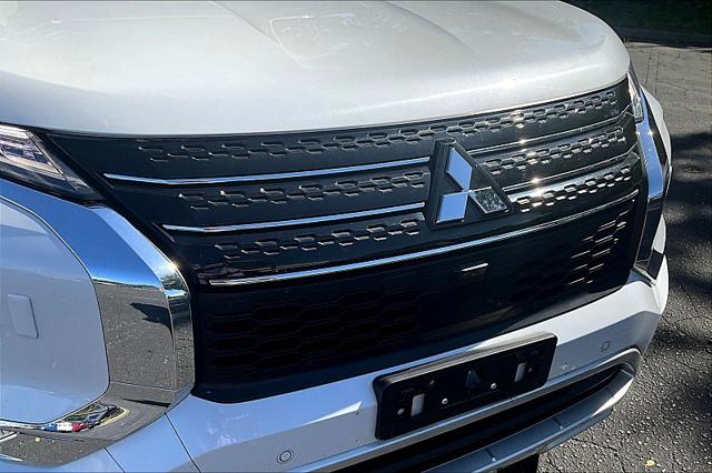 2023 Mitsubishi Outlander PHEV SEL S-AWC