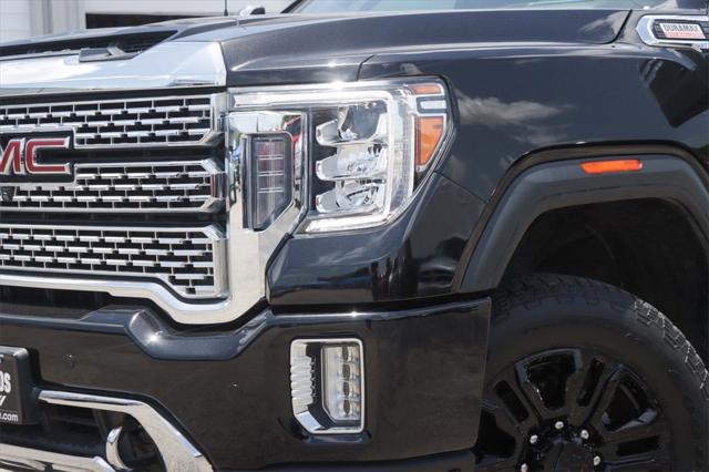 2022 GMC Sierra 2500HD 4WD Crew Cab Standard Bed Denali
