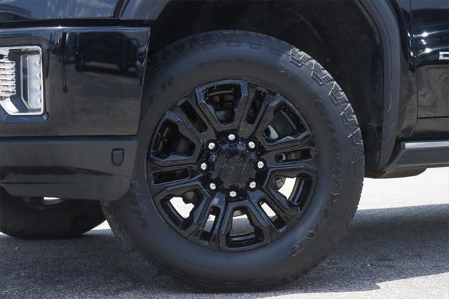 2022 GMC Sierra 2500HD 4WD Crew Cab Standard Bed Denali
