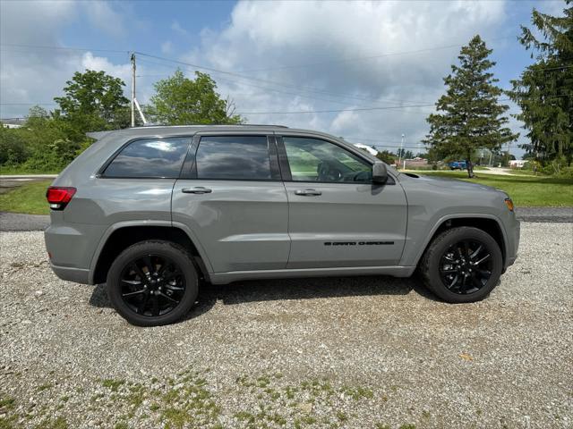 2022 Jeep Grand Cherokee WK Laredo X 4x4