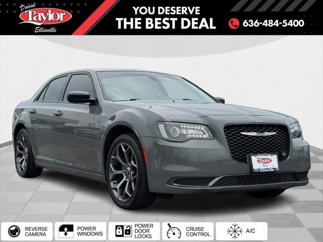 2018 Chrysler 300 Touring