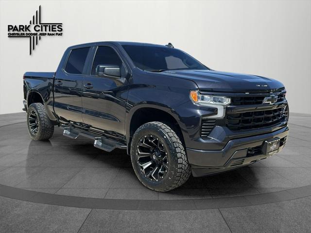 2022 Chevrolet Silverado 1500 4WD Crew Cab Short Bed RST