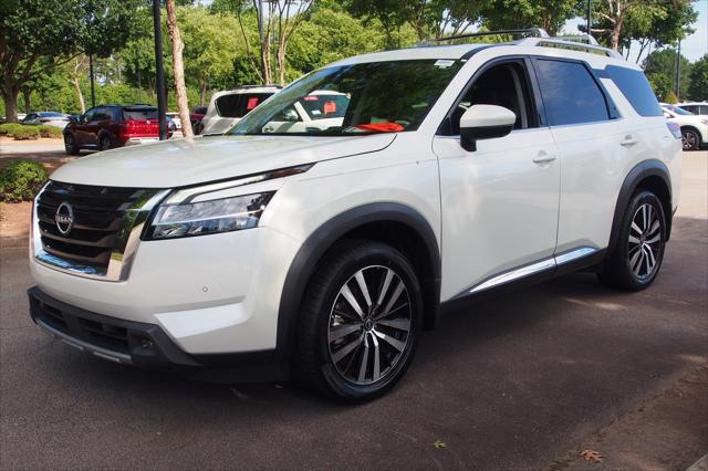 2023 Nissan Pathfinder Platinum 4WD