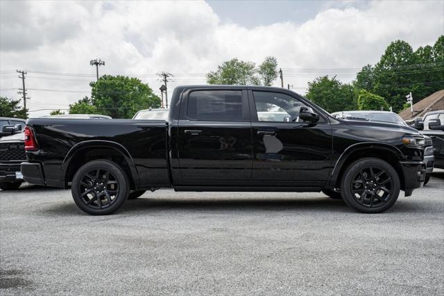2025 RAM Ram 1500 RAM 1500 LARAMIE CREW CAB 4X4 64 BOX