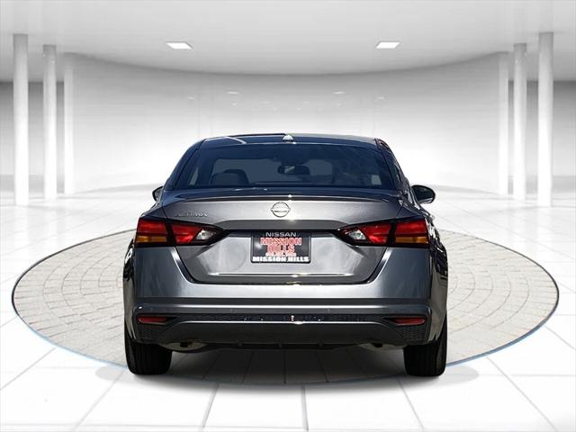 2025 Nissan Altima S FWD