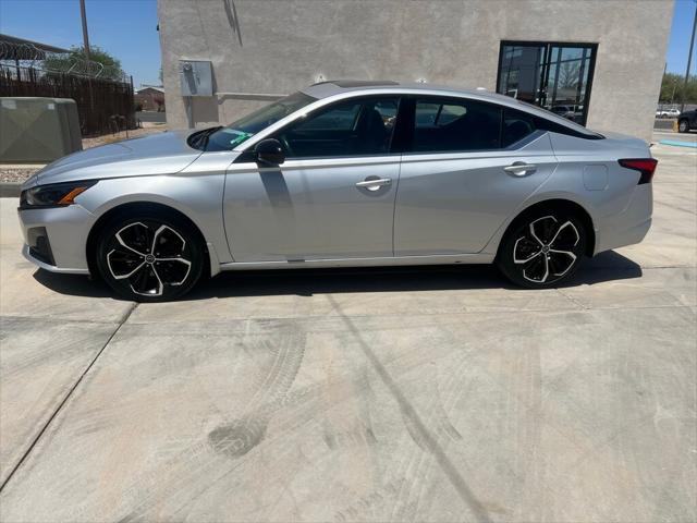 2024 Nissan Altima SR Intelligent AWD 2024 Nissan Altima SR Intelligent AWD