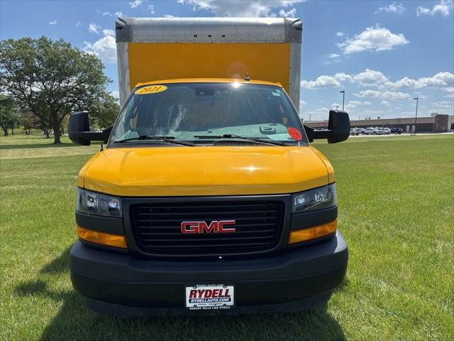 2021 GMC Savana Cutaway Work Van