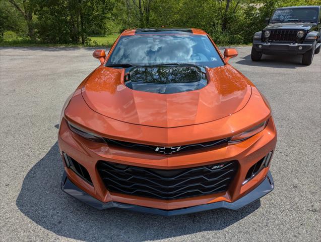 2022 Chevrolet Camaro RWD Coupe ZL1