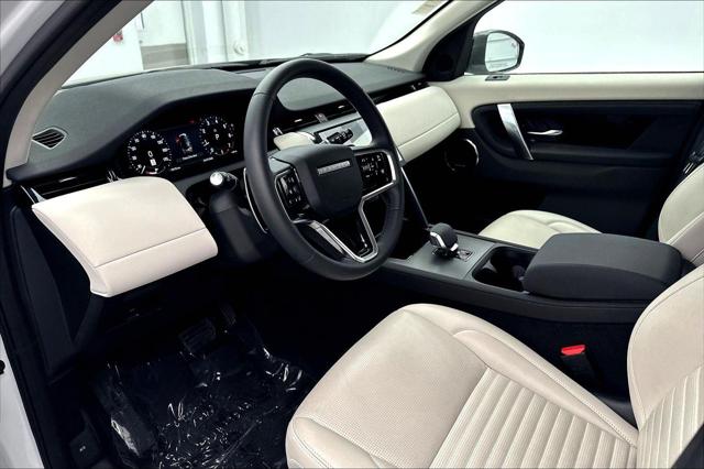 2025 Land Rover Discovery Sport S