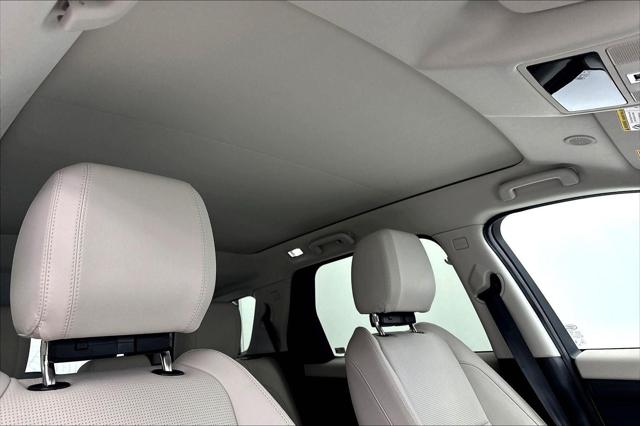 2025 Land Rover Discovery Sport S