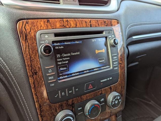 Used 2014 Chevrolet Traverse For Sale in Jackson, MI