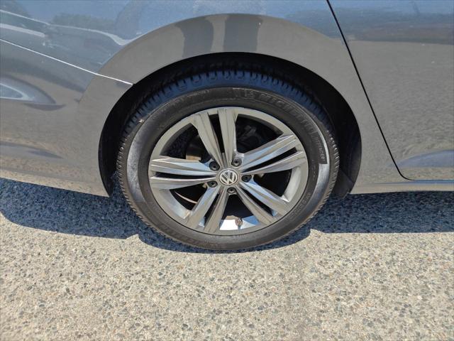 2021 Volkswagen Jetta 1.4T R-Line